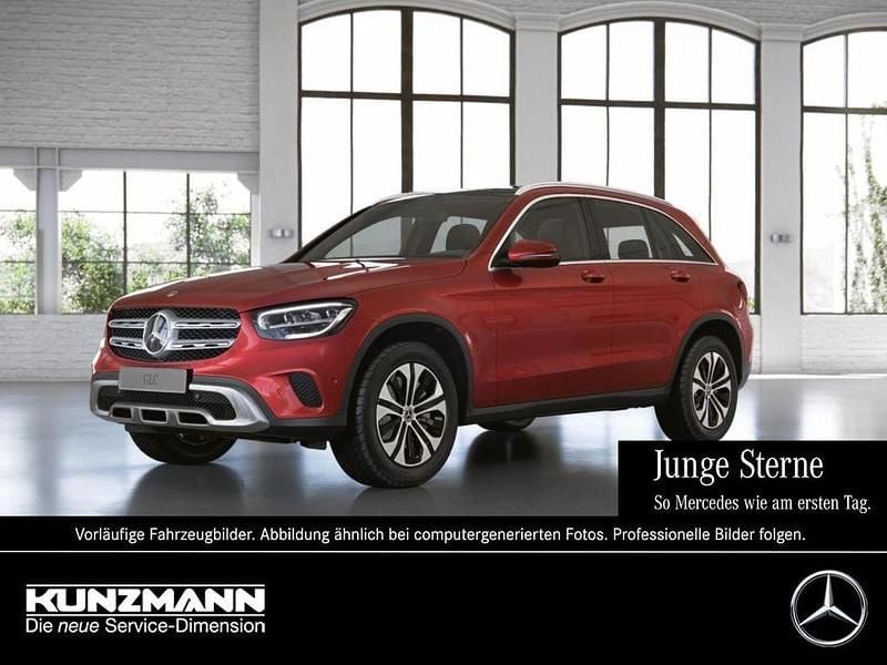 Designo hyazinthrot metallic Gebraucht 2021 Mercedes GLC300e SUV | 36.570 € (Superpreis) - Bild 1/4