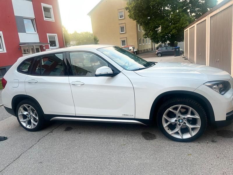 Gebraucht BMW X1 184 PS (135 kW) 2013 Weiß SUV