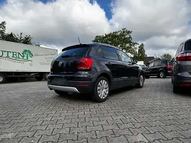 Gebraucht VW Polo Cross 105 PS (77 kW) 2010 Schwarz Kleinwagen