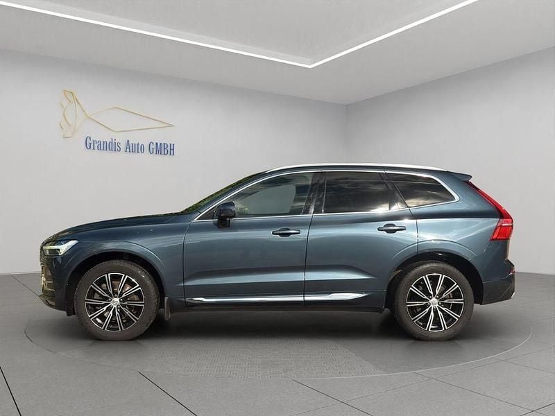 Blau Gebraucht 2019 Volvo XC60 Inscription SUV | 20.990 € (Superpreis) - Bild 1/4