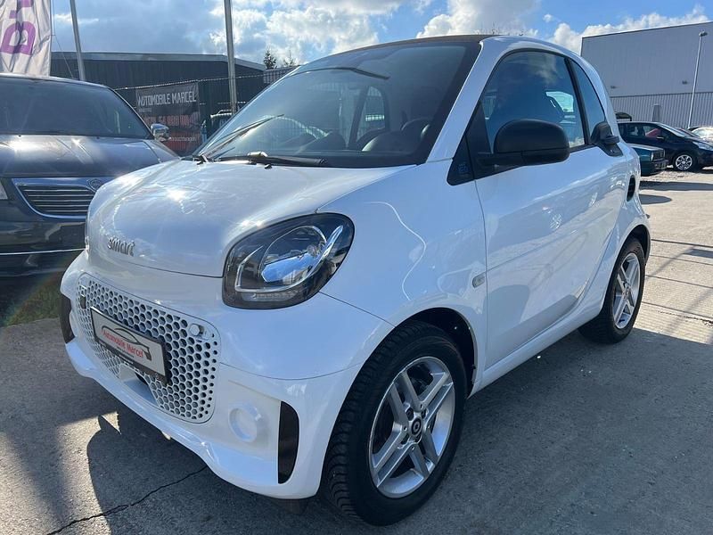 Gebraucht Smart ForTwo Coupé 41 kW (56 PS) 2023 Weiß Coupé