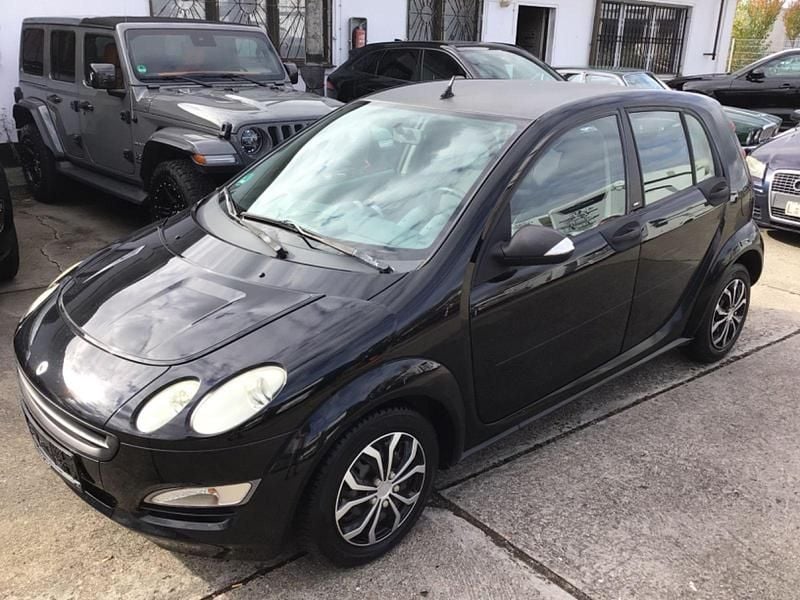 Schwarz Gebraucht 2005 Smart ForFour Limousine | 1.990 € (Guter Preis) - Bild 1/4