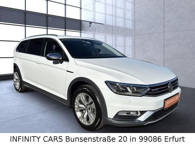 Weiß Gebraucht 2019 VW Passat Alltrack Kombi | 16.990 € (Guter Preis) - Bild 1/4