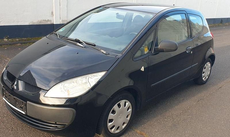 Gebraucht Mitsubishi Colt 75 PS (55 kW) 2005 Schwarz Limousine