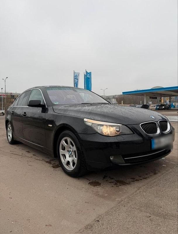 Gebraucht BMW 525 197 PS (144 kW) 2007 Schwarz Limousine