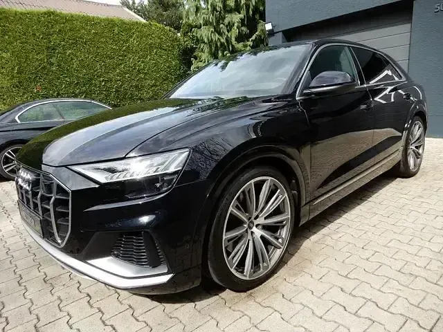 Gebraucht Audi SQ8 Ambiente 507 PS (372 kW) 2021 Schwarz SUV