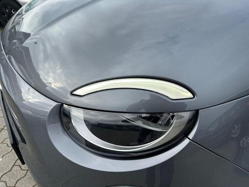 Gebraucht Fiat 500e 86 kW (118 PS) 2023 Grau Kleinwagen