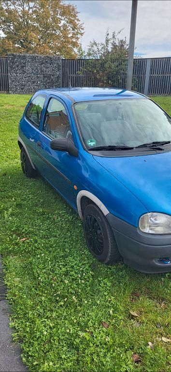 Gebraucht Opel Corsa Eco 54 PS (39 kW) 1997 Blau Kleinwagen