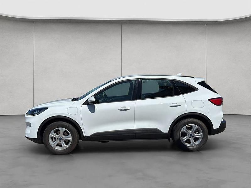 Gebraucht Ford Kuga Cool & Connect 224 PS (164 kW) 2022 Frozen white SUV