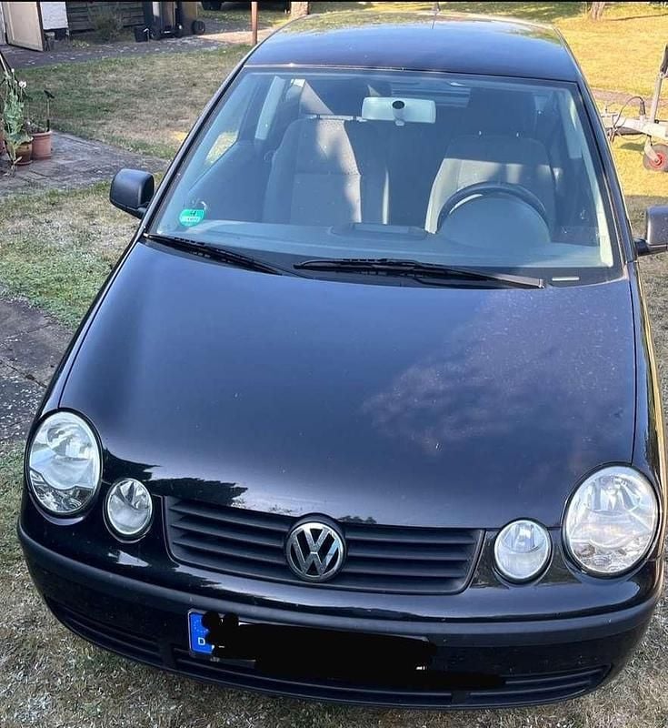 Schwarz Gebraucht 2003 VW Polo Limousine | 750 € (Superpreis) - Bild 1/4