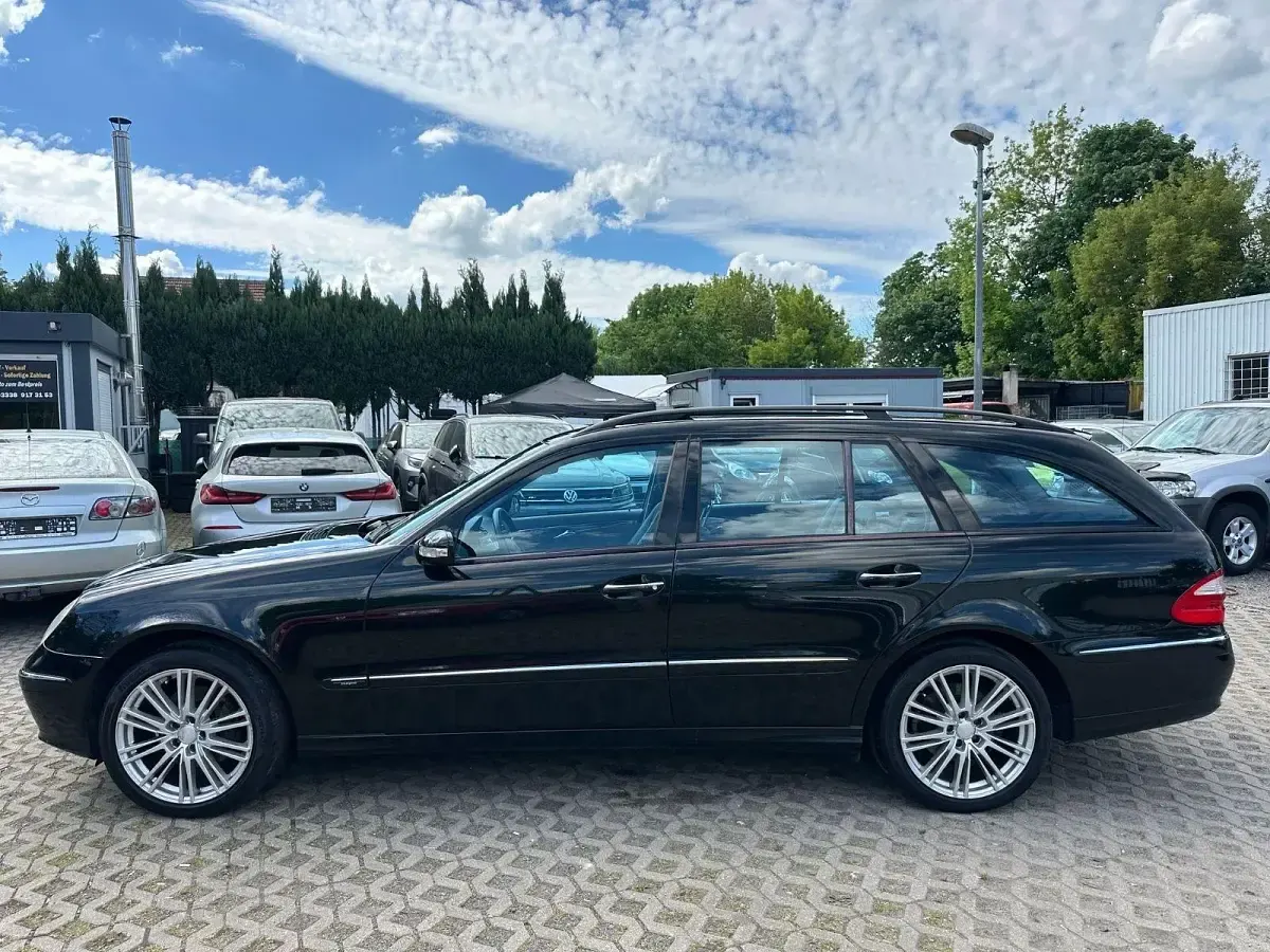 Gebraucht Mercedes E320 Avantgarde 204 PS (150 kW) 2004 Grün Limousine