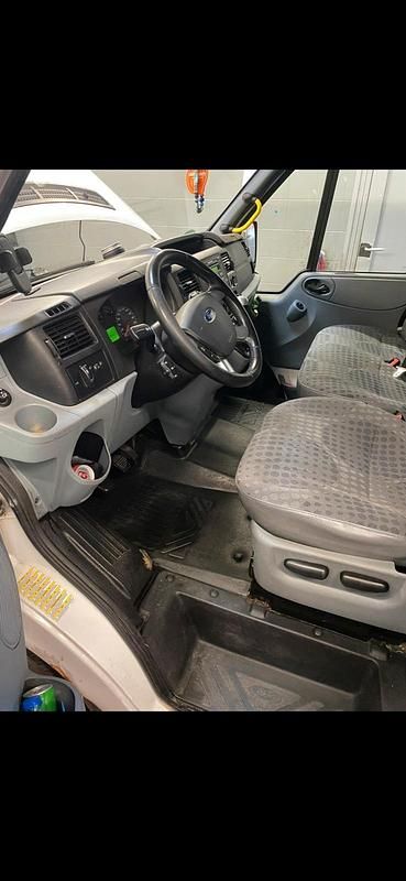 Gebraucht Ford Transit 101 PS (74 kW) 2014 Weiß Van / Kleinbus