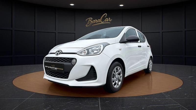 Gebraucht Hyundai i10 67 PS (49 kW) 2018 Weiß Kleinwagen