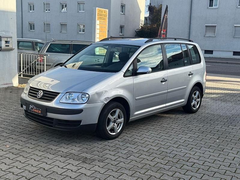 Gebraucht VW Touran Conceptline 90 PS (66 kW) 2005 Reflexsilber metallic Van / Kleinbus