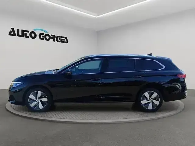 Gebraucht VW Passat Business 150 PS (110 kW) 2025 Schwarz Kombi