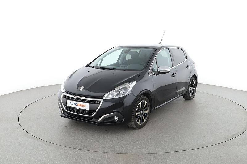 Schwarz Gebraucht 2018 Peugeot 208 Allure Kleinwagen | 10.330 € (Etwas zu teuer) - Bild 1/3