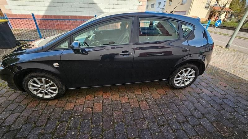 Gebraucht Seat Leon Style 125 PS (91 kW) 2009 Schwarz Kleinwagen