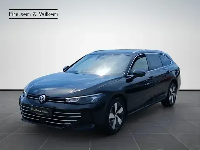 Gebraucht VW Passat Business 150 PS (110 kW) 2025 Schwarz Kombi