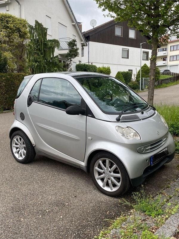 Silber Gebraucht 2006 Smart ForTwo Coupé Coupé | 3.100 € (Fairer Preis) - Bild 1/4
