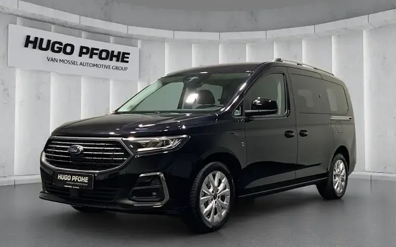Neu Ford Grand Tourneo Connect Titanium 116 PS (85 kW) 2026 Schwarz Van / Kleinbus