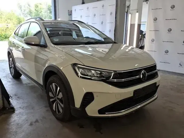 Gebraucht VW Taigo Move 110 PS (80 kW) 2023 Ascotgrau SUV