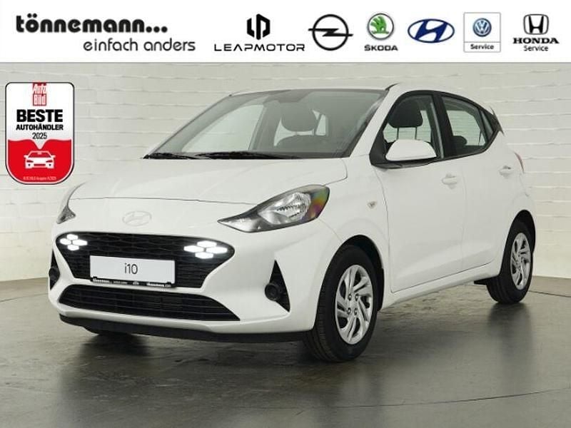 Weiss Neu 2025 Hyundai i10 Select Kleinwagen | 15.624 € (Fairer Preis) - Bild 1/3
