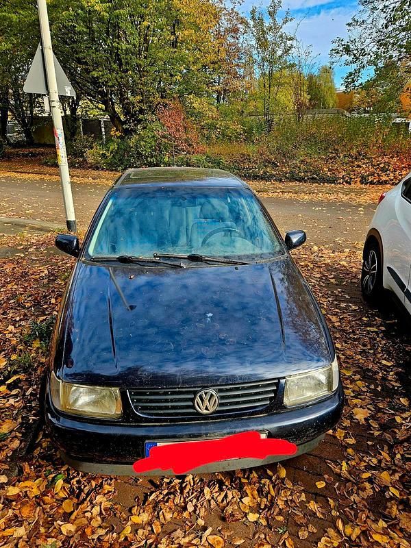 Blau Gebraucht 1997 VW Polo Kleinwagen | 1.000 € (Fairer Preis) - Bild 1/4