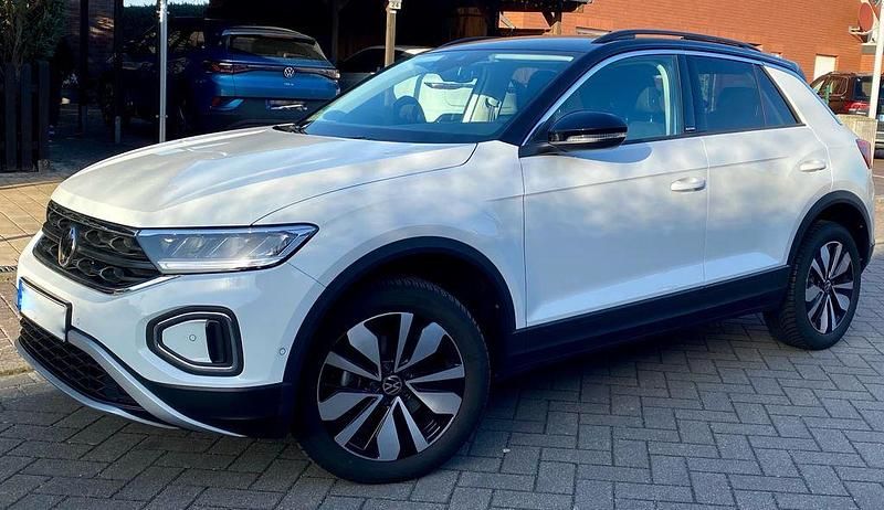 Gebraucht VW T-Roc Move 110 PS (80 kW) 2024 Weiß SUV