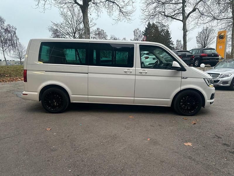 Gebraucht VW Caravelle Comfortline 204 PS (150 kW) 2017 Weiß Van / Kleinbus