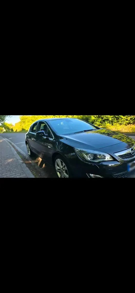 Brugt Opel Astra 179 HK (131 kW) 2010 Sort Sedan