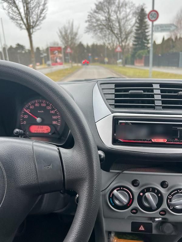 Gebraucht Suzuki Alto 68 PS (50 kW) 2012 Blau Kleinwagen