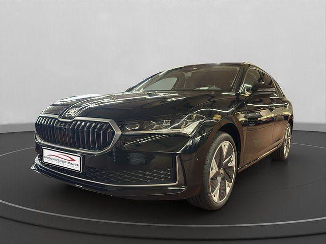 Gebraucht Skoda Superb Selection 150 PS (110 kW) 2024 Ebony schwarz Kombi