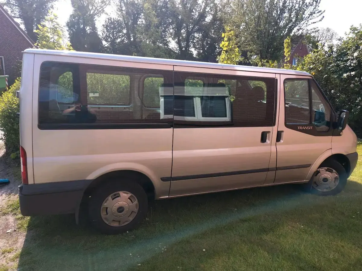 Gebraucht Ford Transit 125 PS (91 kW) 2012 Silber Van / Kleinbus