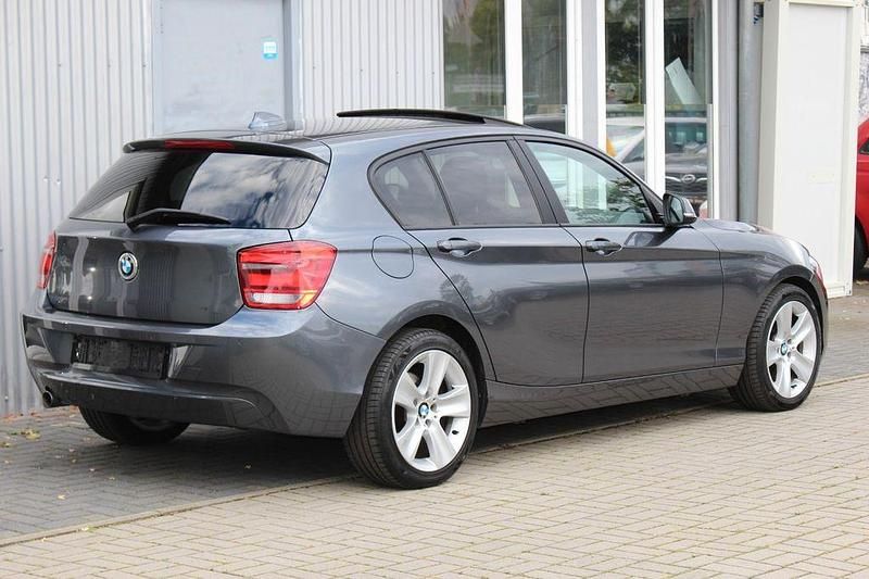Gebraucht BMW 118 Advantage 143 PS (105 kW) 2013 Grau Kleinwagen