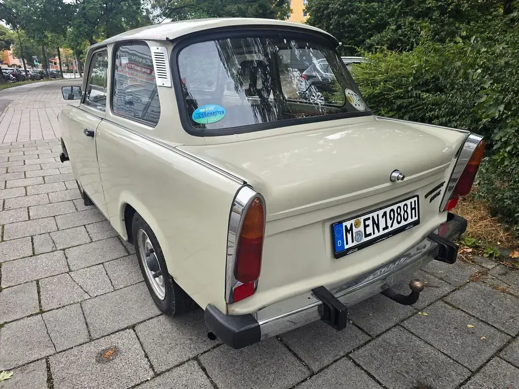 Gebraucht Trabant 601 26 PS (19 kW) 1988 Weiß Kleinwagen