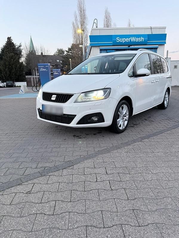 Gebraucht Seat Alhambra 170 PS (125 kW) 2012 Weiß Van / Kleinbus