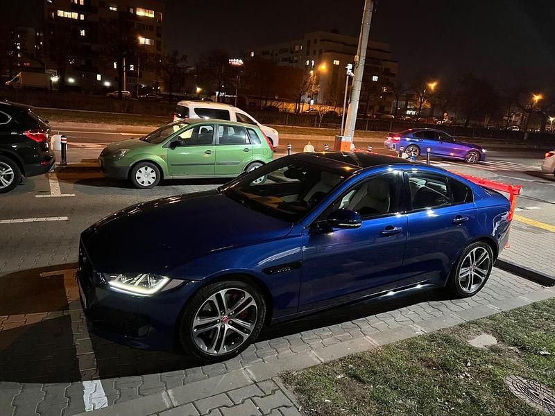 Gebraucht Jaguar XE S 340 PS (250 kW) 2016 Blau Limousine