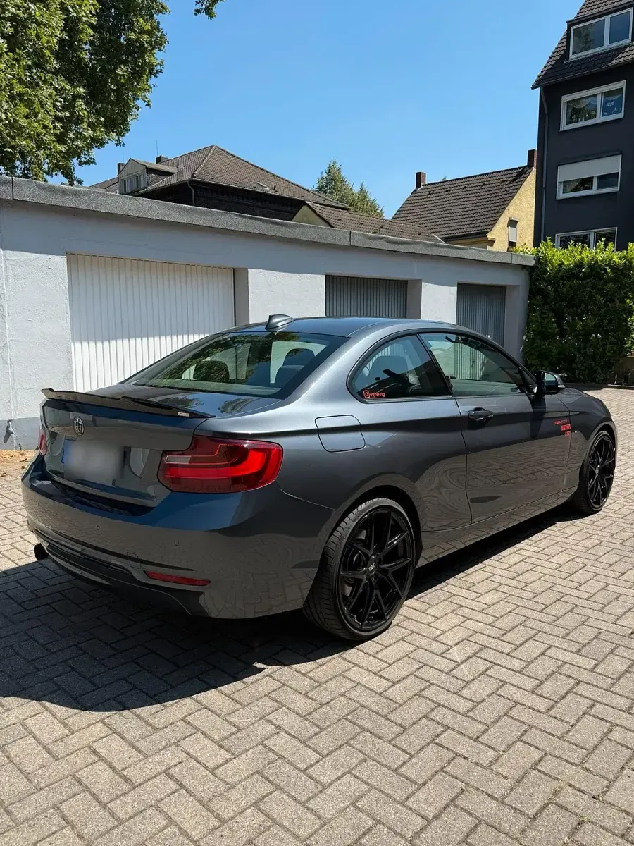 Gebraucht BMW 220 Sport Line 184 PS (135 kW) 2014 Schwarz Coupé