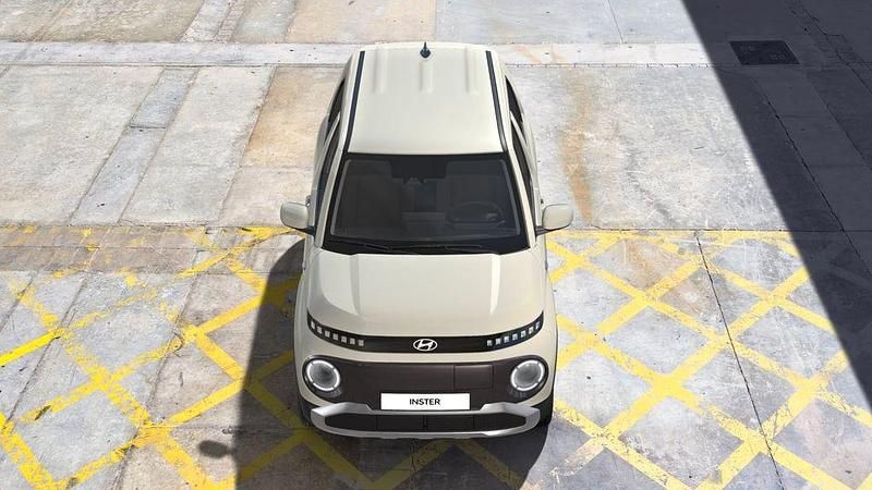 Neu Hyundai Inster Select 85 kW (116 PS) 2026 Beige Kleinwagen