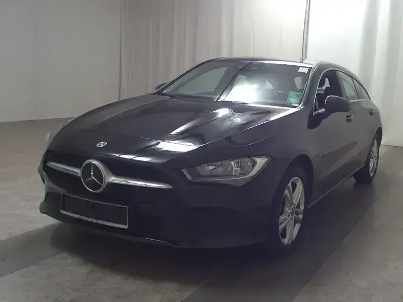 Gebraucht Mercedes CLA250e Shooting Brake 218 PS (160 kW) 2023 Schwarz Kombi