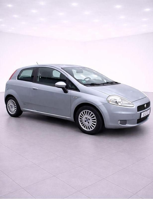 Gebraucht Fiat Punto 95 PS (69 kW) 2007 Grau Kleinwagen