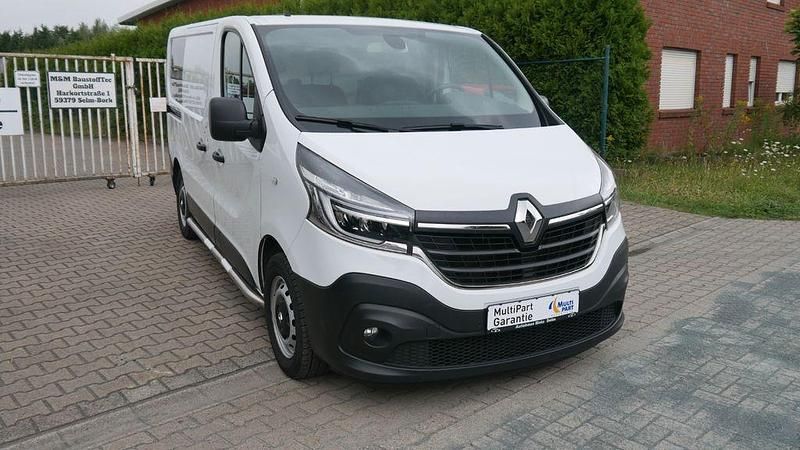 Weiß Gebraucht 2021 Renault Trafic Van | 15.990 € (Superpreis) - Bild 1/4