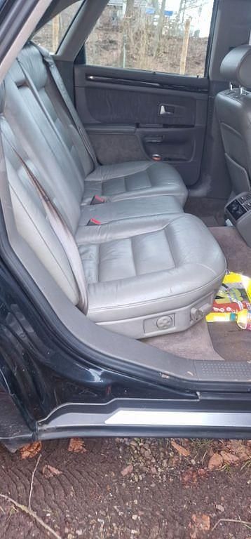 Gebraucht Audi A8 Sport 260 PS (191 kW) 2001 Schwarz Limousine