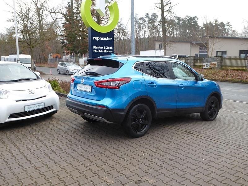 Gebraucht Nissan Qashqai Tekna+ 163 PS (119 kW) 2017 Blau SUV