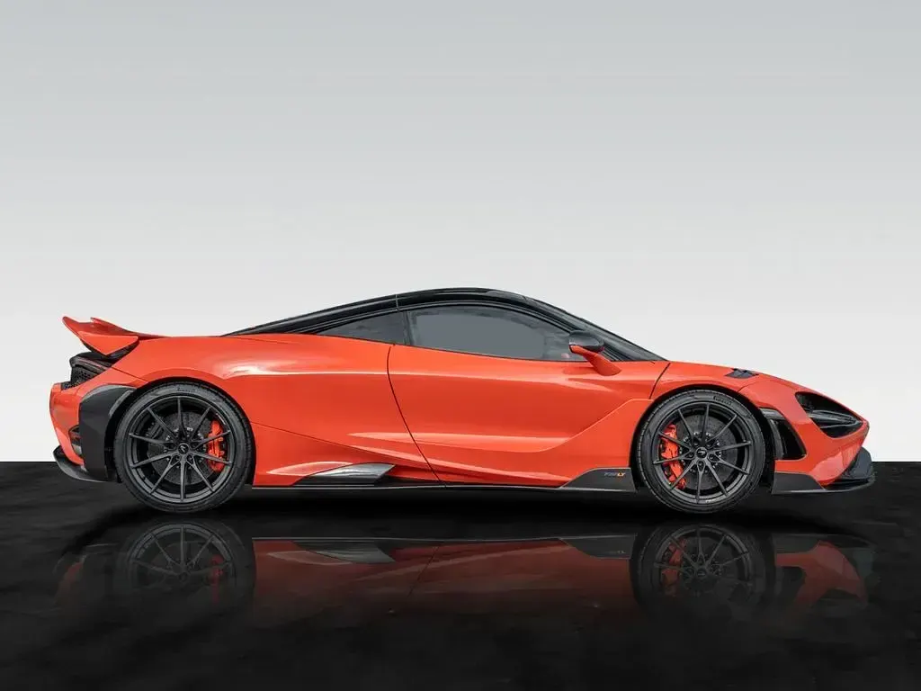 Gebraucht McLaren 765LT 765 PS (562 kW) 2021 Orange Coupé