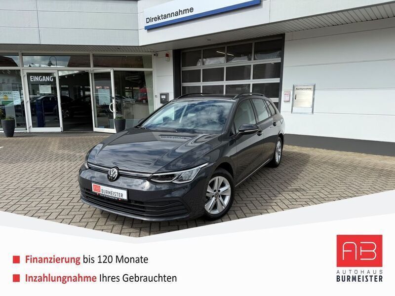 Grau Gebraucht 2023 VW Golf VIII Life Limousine | 25.490 € (Etwas zu teuer) - Bild 1/4
