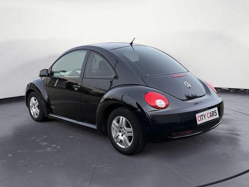 Gebraucht VW New Beetle 102 PS (75 kW) 2009 Schwarz Kleinwagen