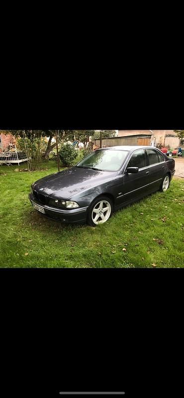 Grau Gebraucht 1998 BMW 520 Limousine | 1.599 € (Superpreis) - Bild 1/4