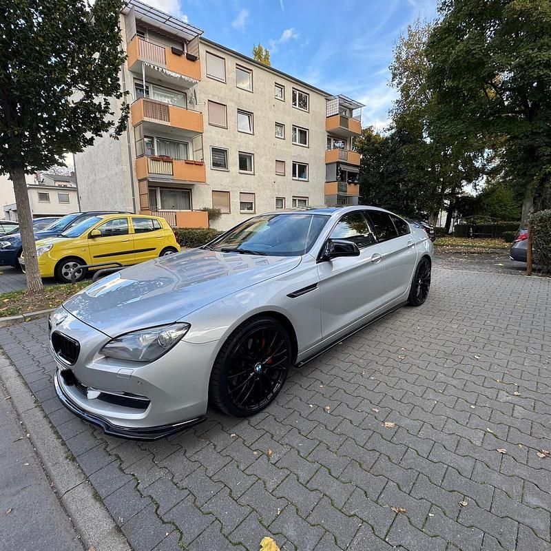 Silber Gebraucht 2012 BMW 640 Coupé | 14.500 € (Superpreis) - Bild 1/4