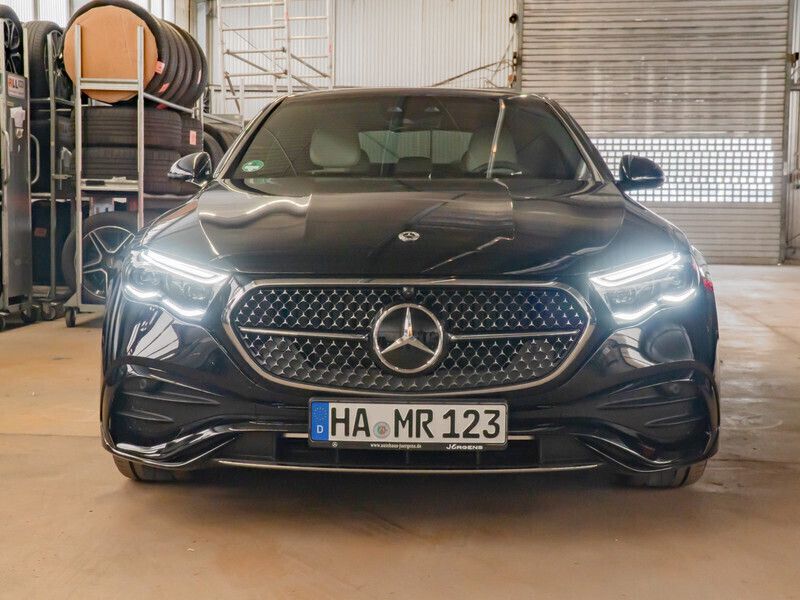 Gebraucht Mercedes E220 AMG 197 PS (144 kW) 2025 Schwarz metalliclack obsidianschwarz Limousine